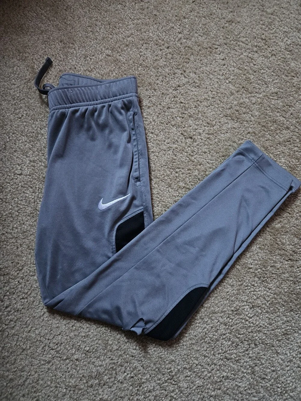 Nike noke athletic
